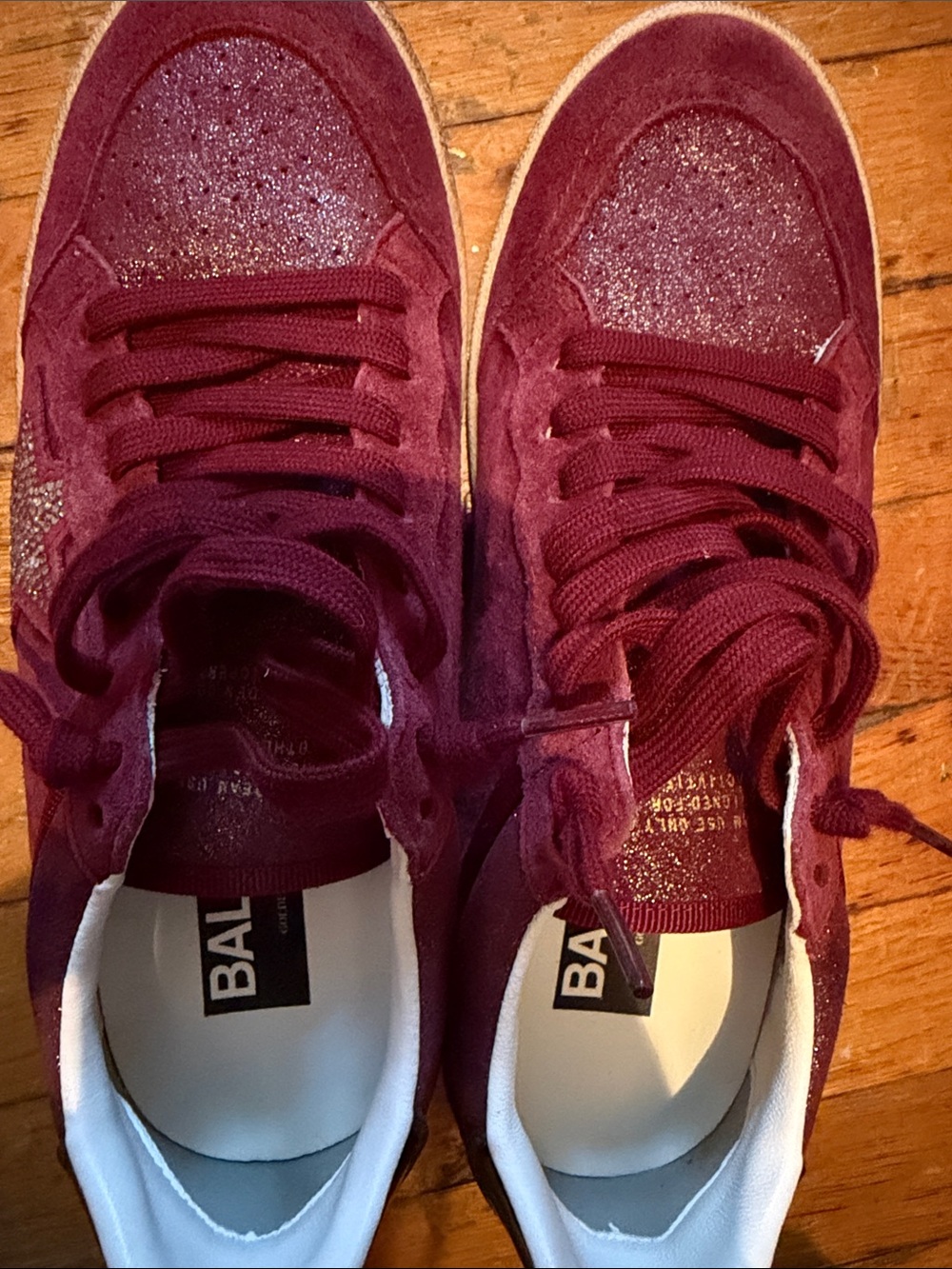 Golden Goose Burgundy Suede Sneakers with Crystal Star - Picture 6 of 6